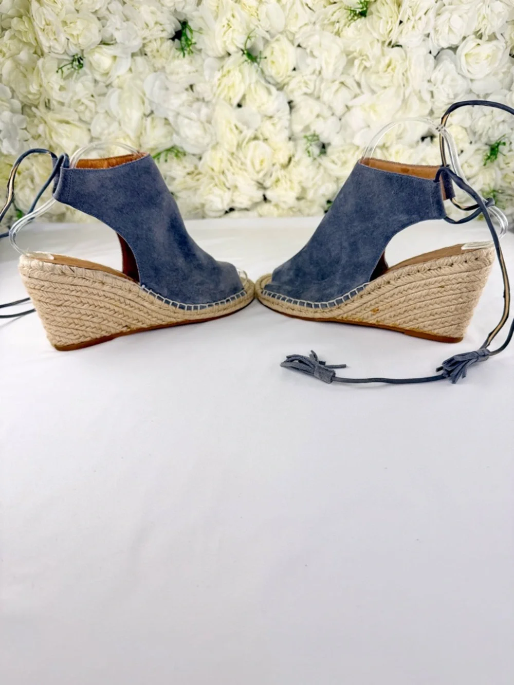 Bettye by Bettye Muller Espadrille Wedge Sandals Gray Suede Lace Up Size 8